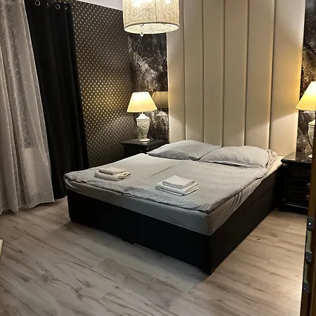 Penzion Velky Meder*** 公寓式酒店